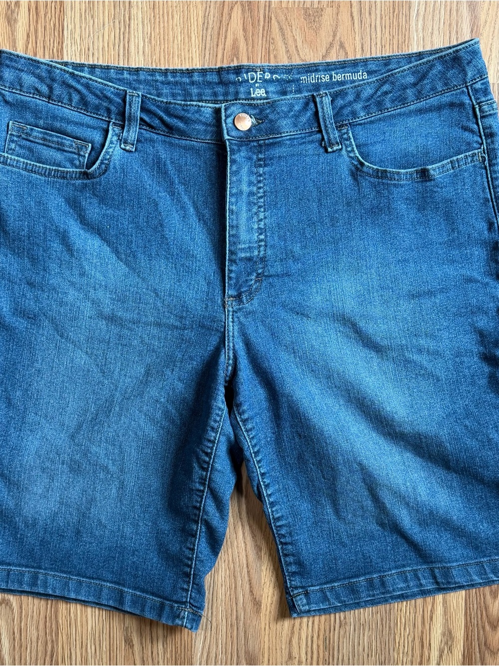 Lee Men’s Denim Bermuda Shorts - Medium Blue